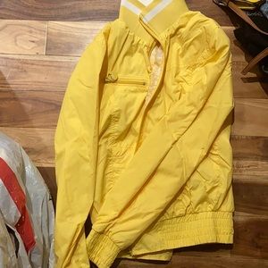 Yellow jacket